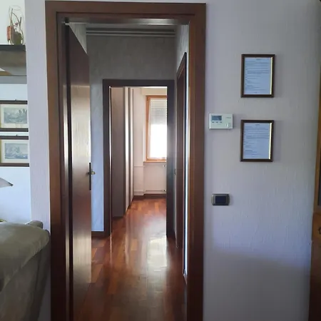 Feriehus La Rosa Di Ilde Porlezza